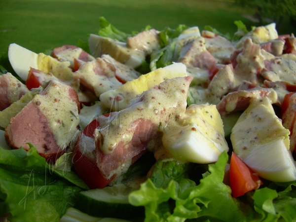 САЛАТ С ГОРЧИЧНОЙ ПОДЛИВКОЙ И ИНДЮШИНЫМ МЯСОМ - 2