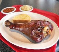 Ну что же пройдёмся по еде Funnel Cake Banana split Corn dog Smoked turkey leg - 4