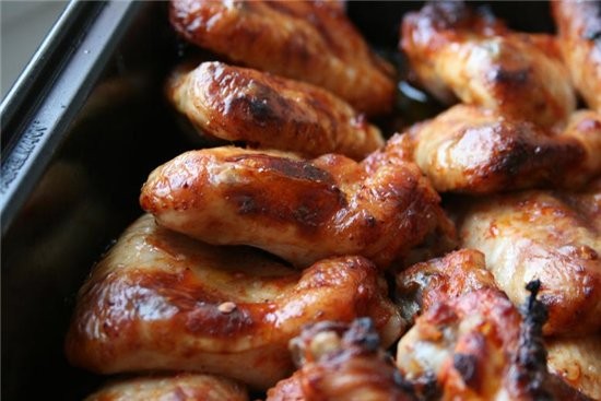 такой маринад для куриных крыльев я люблю больше всего на кг крыльев по полной столовой ложке томат...
