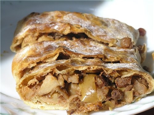 Штрудель с яблоками
