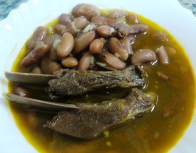 Викуль, а чего ты сама за руль не сядешь