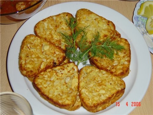 салатик с курочкой (рецептик в салаты поставлю) зелёний салатик картофельние уголки - 3