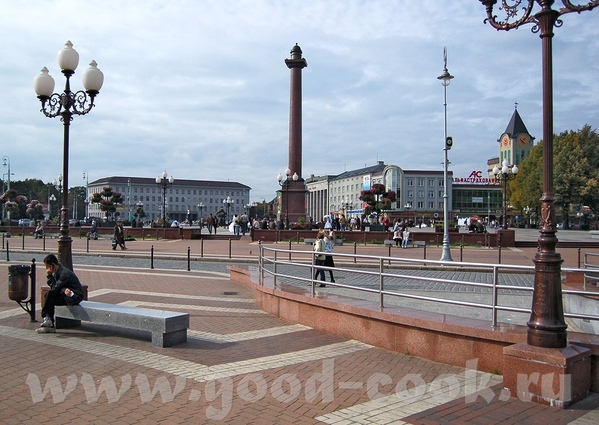 Ещё вид на Центральную площадь