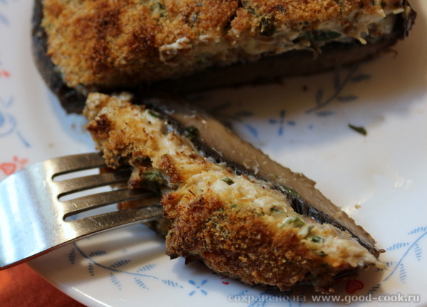 Грибы фаршированные крабовым мясом.