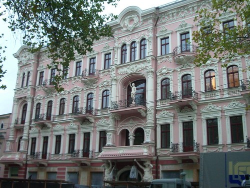 Продолжение Приморского бульвара Это возле мерии мальчишки катаются на скейтах и что мне нравится и... - 6