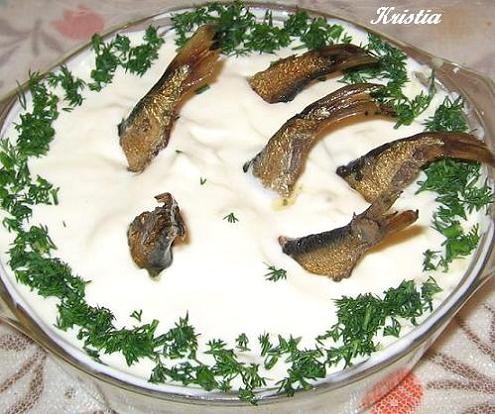 Большущее спасибо за очень вкусный салатик " Рыбки в пруду"