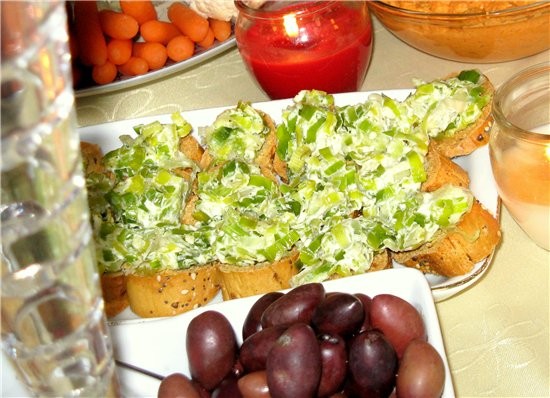 Мамин куриный холодец ФАРШИРОВАННАЯ КУРИЦА " ПО ОДЕССКИ " Рулет печеный из говядины с черносливом и... - 3