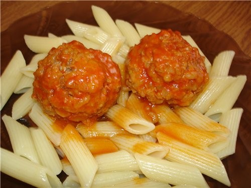 ТЕФТЕЛЬКИ 0,5 кг свининки и 2 средних луковицы пропустить через мясорубку
