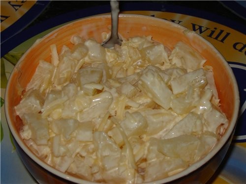 Салат из ананаса