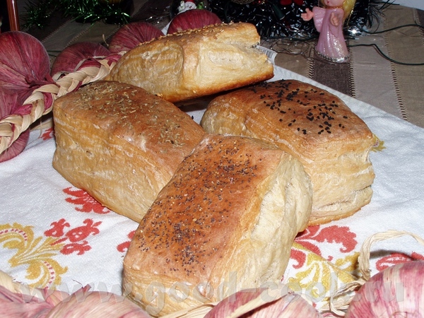 Серый хлеб на сыворотке с луком Пшеничные батоны на сыворотке Лепешки на сыворотке с луком и чеснок... - 5