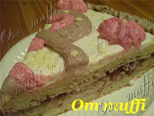 На праздник пекла тортик - 2