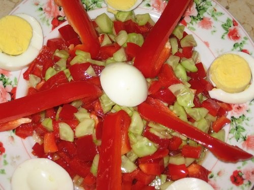 Вика, я тут у тебя Тунисскую кухню пристрою : Курица, запеченная в духовом шкафу Салат из огурцов и... - 4