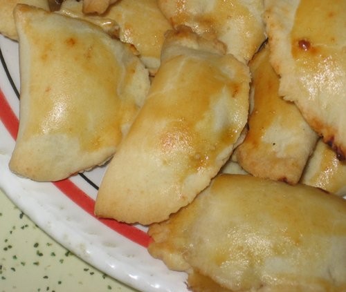 Бурекитас с тремя начинками (С сыром) Эта версия пирожков популярна у евреев сефардов живущих в Иер... - 3