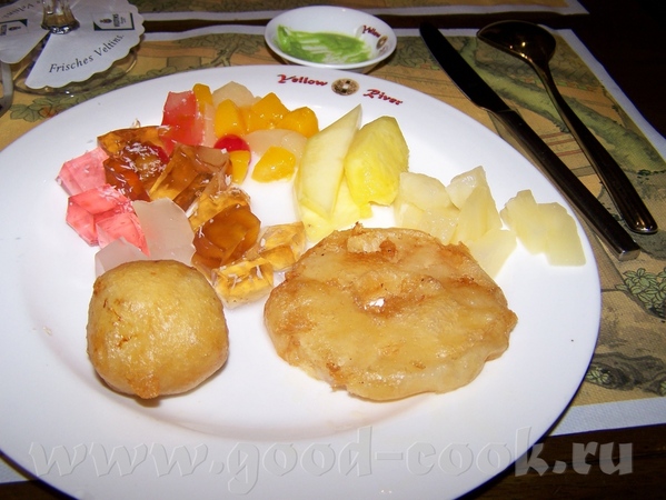 Потом всякие гады морские ,гриленные в остром соусе Потом всякое разное,то мясо ,то в тестечке - 3
