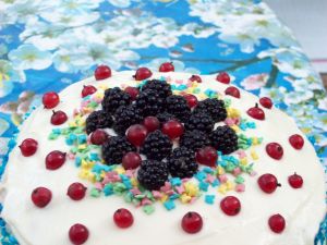 Вчера сделала вот такой тортик Вкус просто сказочный(всего понемногу пробовала когда собирала, но п... - 2