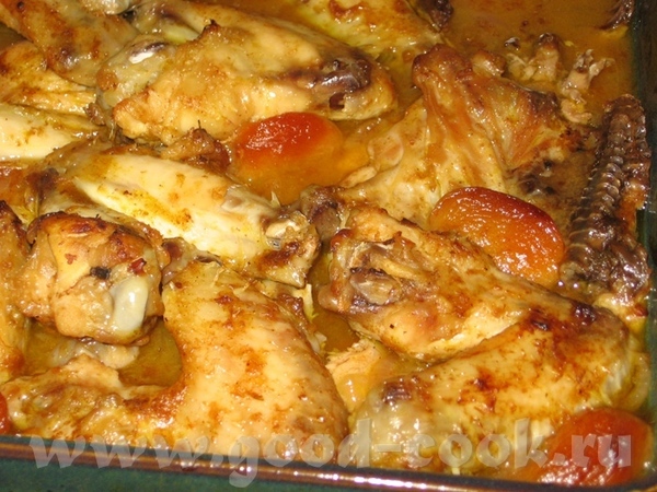 Курица тушенная в морковном соке с финиками (от с ее ЖЖ : "Голая Еда", словами автора) "Моя бабушка...