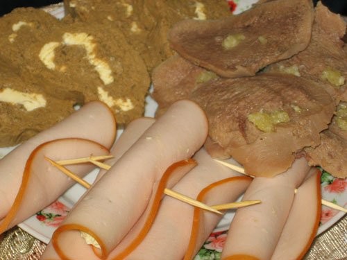 Паштетный рулет Печеночный паштет с орехами