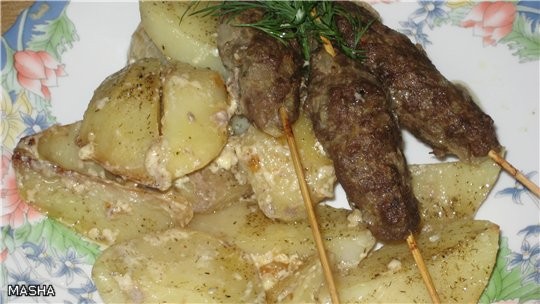 КАТЛЕТЫ ИЗ БАРАНИНЫ ЗАПЕЧЕНЫЕ С ЛОМТИКАМИ КАРТОФЕЛЯ зоог бараньего фарша 1 луковица 5шт - 3
