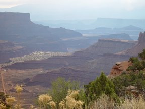 -      Canyonland and Arches Park