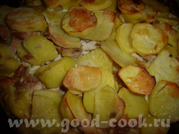 КАРТОФЕЛЬ ЗАПЕЧЕНЫЙ С КУРИНЫМ ФИЛЕ И БАКЛАЖАНАМИ