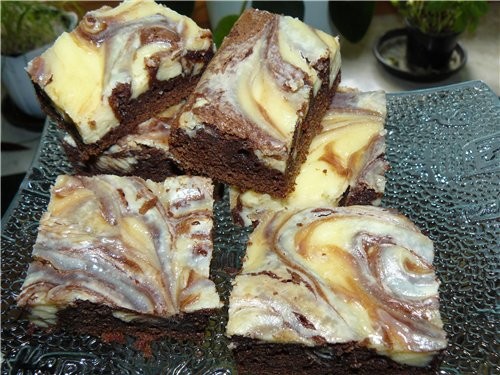 МРАМОРНЫЙ ШОКОЛАДНЫЙ ЧИЗКЕЙК - Marmorierte Brownies (Cheesecake-Marbled Brownies)