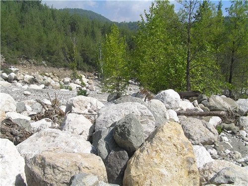 А еще на один день мы выехали на открытых джипах в горы Вот наш экипаж, не считая нашего папы-водит... - 3