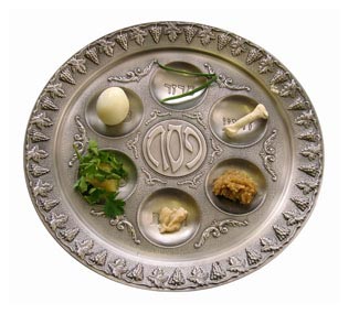 Люсенька, поздравляю с праздником