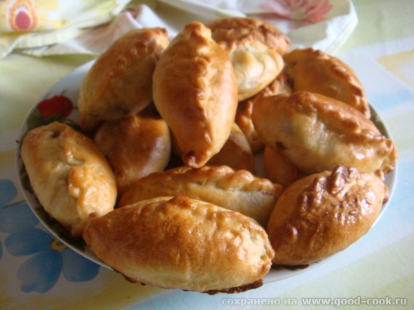 Пирожки с мясом...........