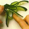 Завитки из огурцов Отберите длинные нежные огурцы с небольшим количеством семян - 3