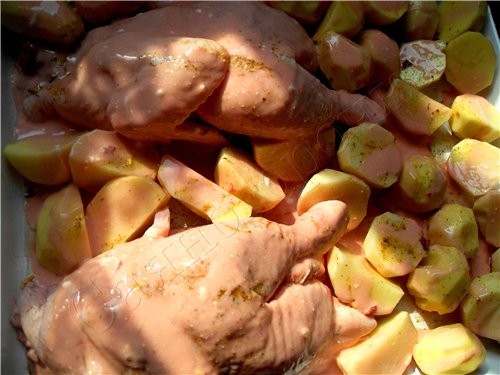 сегодня хотелось курицы жареной, а соусу сделала много