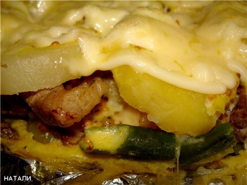КАРТОФЕЛЬНО - МЯСНАЯ ЗАПЕКАНКА Подходящей формочки у меня нет, поэтому я делала в тортнице (диаметр... - 3