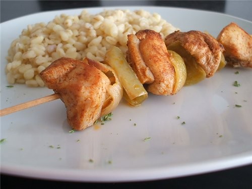 Салат из перловки Жареная рыба Куриный шашлычок - 3