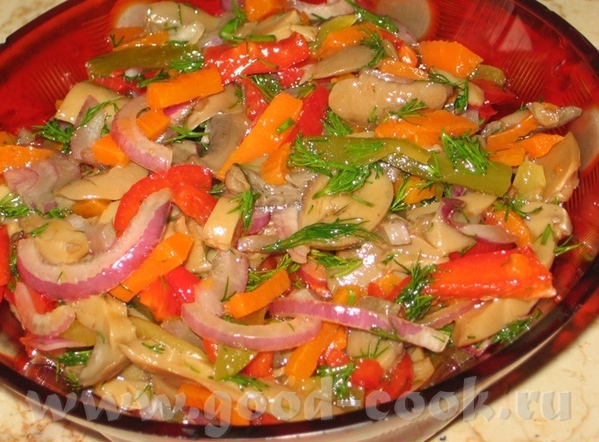 Салат "Ковбойский" (рецепт от с форума jazzedcook, словами автора) "Описание: Острый, пикантный сал... - 3