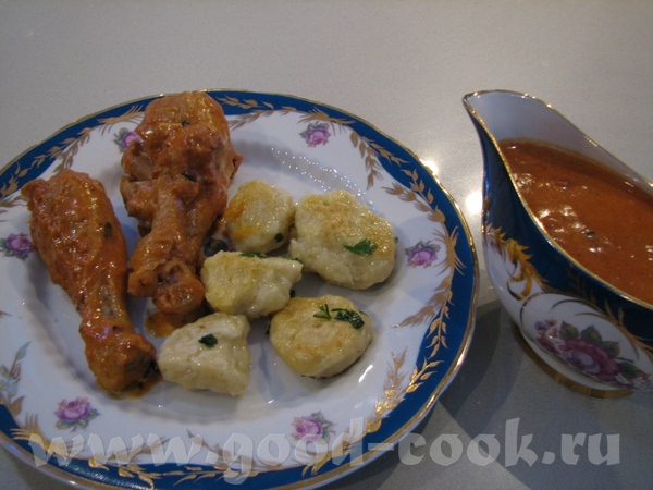 Ну и мой Паприкаш до кучи Клёцки делала по их рецепту