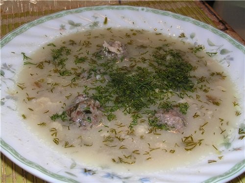 Яично- лимонный суп с фрикадельками из баранины и рисом