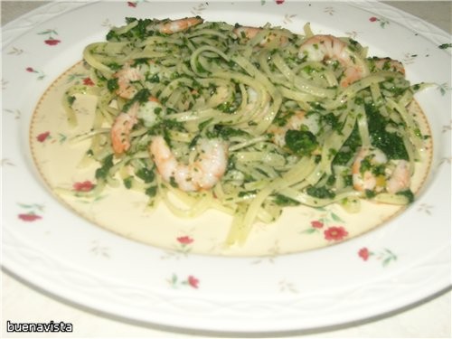 Tagliolini con gamberi e spinaci -         4 : 4...