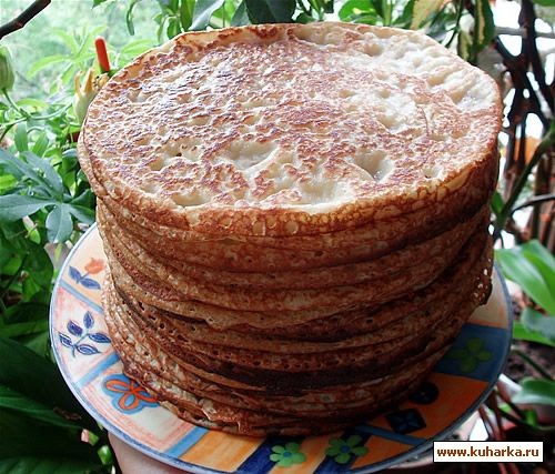 А у нас на завтрак была пшенно-рисовая каша и блины наскоро Блины можно съесть с чем-нибудь сладким - 2
