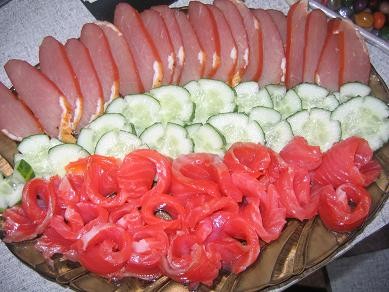 нарезка мясо в цахтоне этот рецепт на форуме давала Ада 400 гр говядины 1 лавровый лист 400 гр смет...