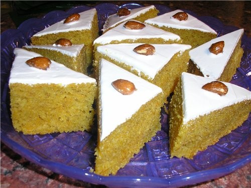 Тыквенные пирожные , о-о-очень вкусные, рекомендую: Нам потребуется: 2 стакана натертой тыквы 4 яйц...