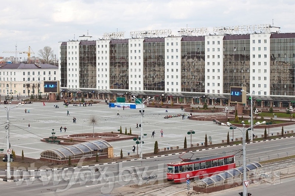 Девчёнки, я говорю о площади Победы в Витебске - 3