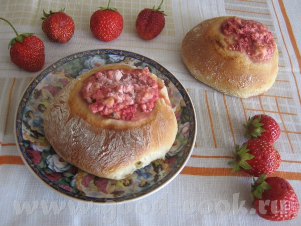 Наташа я тоже твои ватрушки пекла, тока с творогом и ягодками вкусно, спасибо тебе