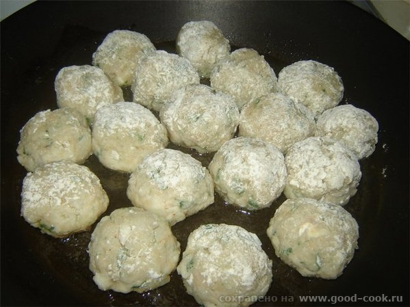 Тефтели из свежей трески под соусом Продукты: Треска - 600г (уже очищеной) Лук - 1 шт - 6