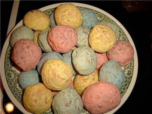 ПРЯНИКИ 3 яйца 0,5 кг сахара 3 банки (по 200г) сметаны 1 ст - 2