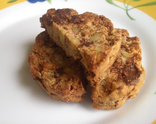Это сухое печенье очень вкусное,если подавать его с кофе