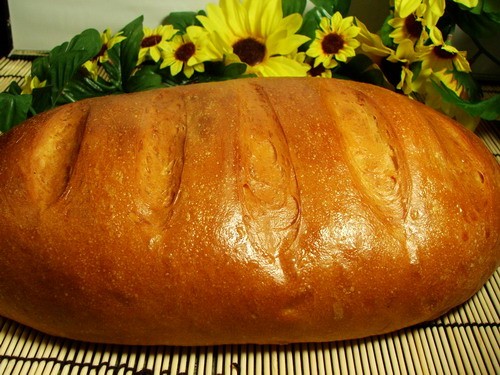 А я к вам с хлебушком