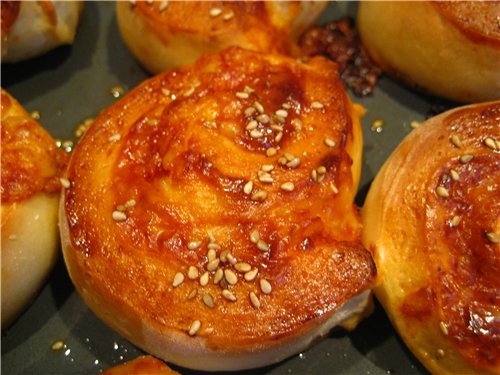 БУЛОЧКИ С СЫРОМ 500 г муки 3 ст