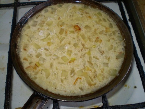 Картошка с куриной ножкой в горшочке - 4