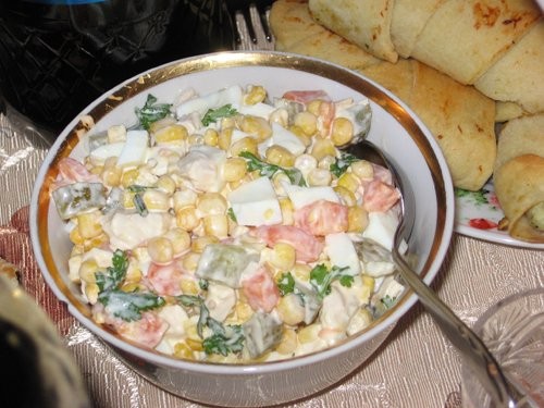 Салат с корейской морковью. Салат с корейской морковью.
