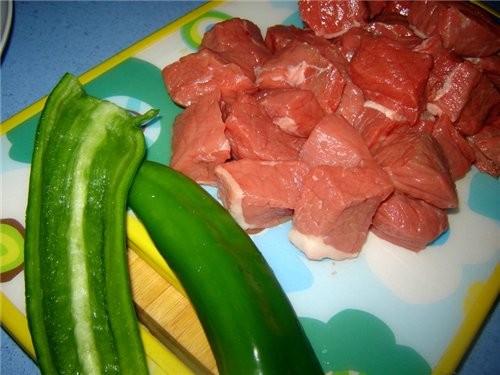 Мясная солянка PUCHERO DE TERNERA 90% рецептов мясных солянок по-испански начинаются так: в кастрюл... - 3