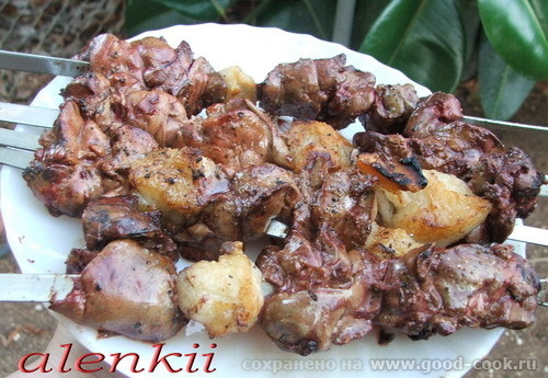 ШАШЛЫК ИЗ КУРИНОЙ ПЕЧЕНИ И КУРДЮЧНОГО САЛА МАРИНОВАННЫЕ БАКЛАЖАНЫ - 2